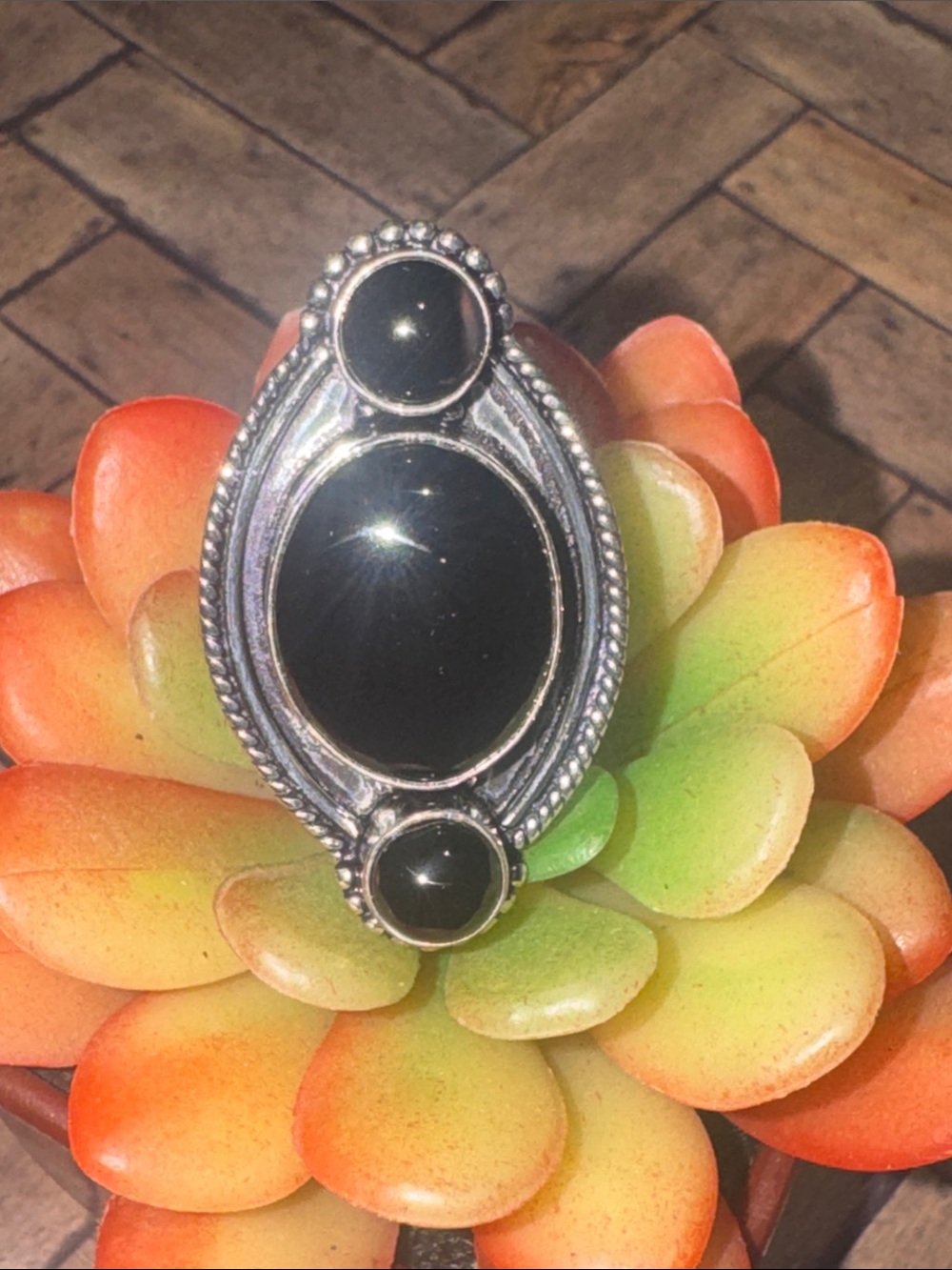 Silver Onyx Oval Ring